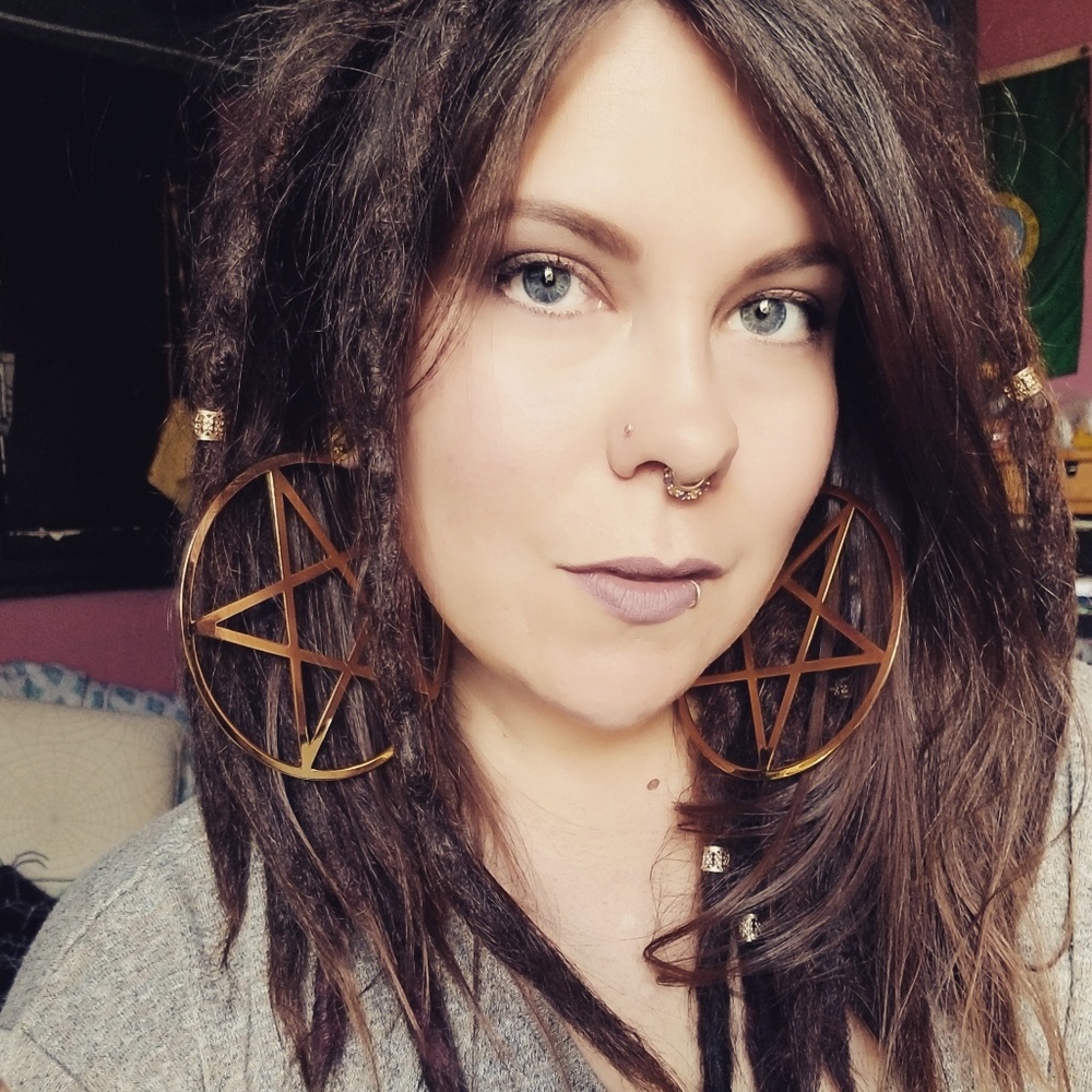 Meet your Posher, Taryn